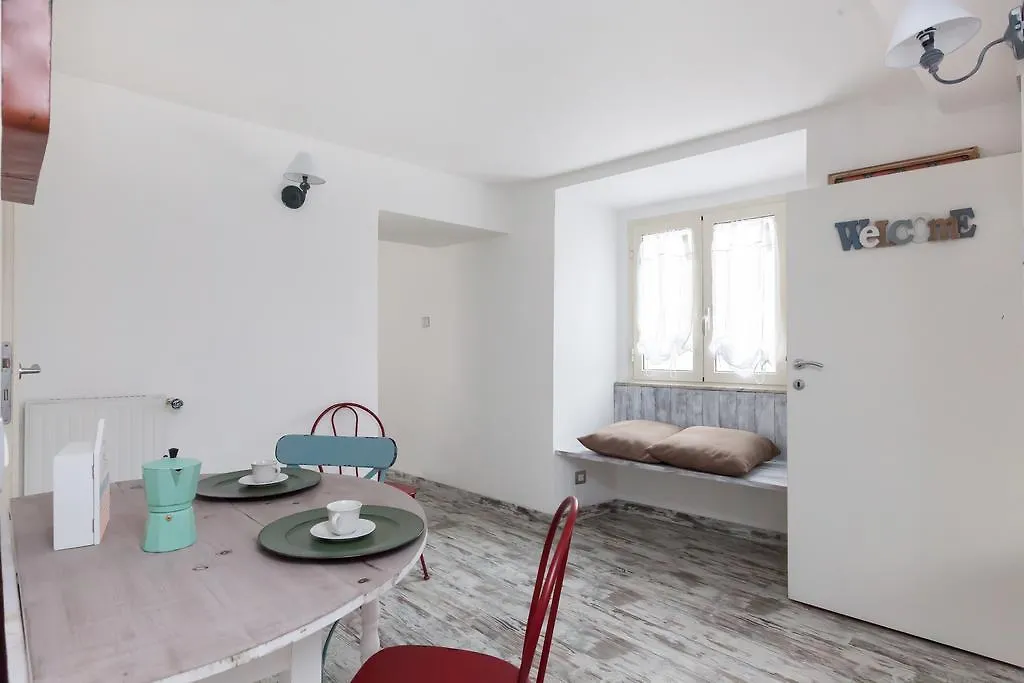 La Maison D'Azur Apartment Rome 0*,  Italy
